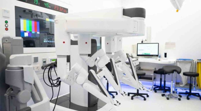 Sant Pau refuerza su capacidad quirúrgica con más tecnología robotizada Sant Pau refuerza su capacidad quirúrgica con más tecnología robotizada