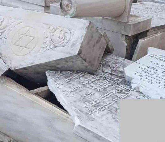 Actos vandálicos en el recinto hebreo del cementerio de Les Corts Actos vandálicos en el recinto hebreo del cementerio de Les Corts
