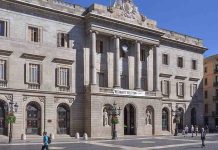 El TSJC anula el despido de un cocinero del Consistorio por no tener el B2 de catalán El TSJC anula el despido de un cocinero del Consistorio por no tener el B2 de catalán