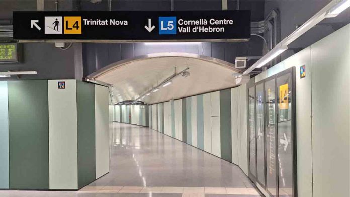 Apuñalamiento en el metro de Barcelona tras una pelea entre dos grupos
