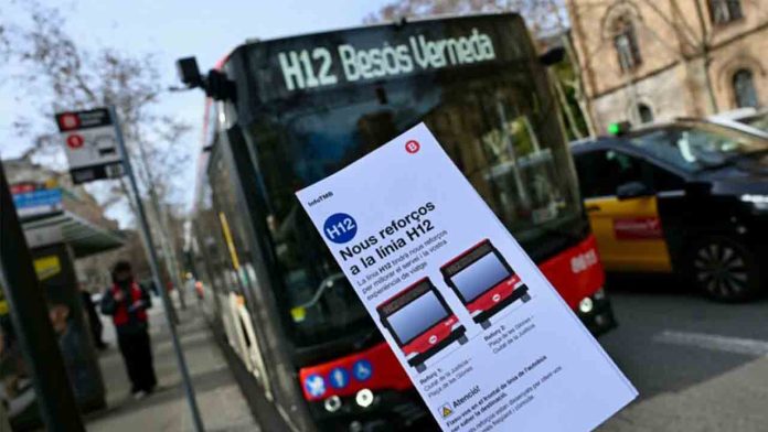 Arranca el refuerzo de la línea H12 en el tramo central Arranca el refuerzo de la línea H12 en el tramo central