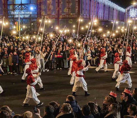 Barcelona se prepara para la Cabalgata de Reyes 2026 Barcelona se prepara para la Cabalgata de Reyes 2026