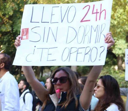 Los médicos vuelven a movilizarse en la segunda jornada de huelga Los médicos vuelven a movilizarse en la segunda jornada de huelga