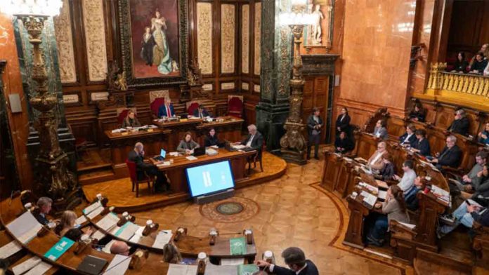 Reconocimiento institucional a Marisol Schulz, figura clave del mundo del libro