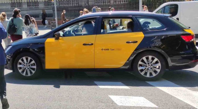 Más de 1.200 kilómetros de engaño en taxi entre Barcelona y Lisboa Más de 1.200 kilómetros de engaño en taxi entre Barcelona y Lisboa