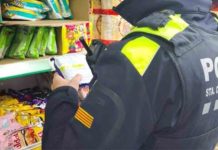 Un supermercado en Santa Coloma con alimentos caducados desde 2024 Un supermercado en Santa Coloma con alimentos caducados desde 2024