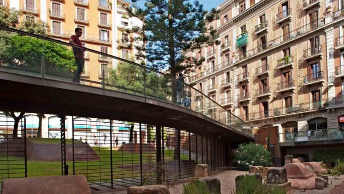 Agenda cultural para revitalizar la plaza de la Vila de Madrid