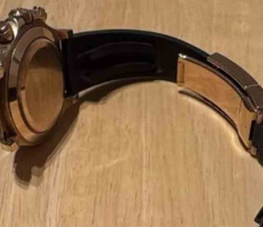 Agreden al ciclista Nicolas Roche para robarle el reloj Agreden al ciclista Nicolas Roche para robarle el reloj