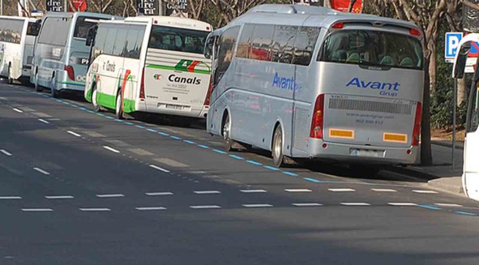 Barcelona activa la Zona Bus 4.0 para autocares turísticos Barcelona activa la Zona Bus 4.0 para autocares turísticos