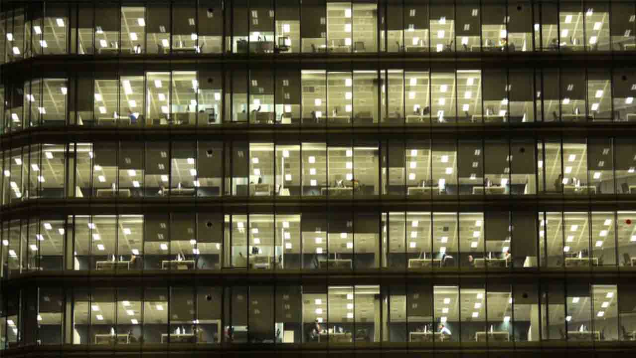 Catalunya consolida su red de hubs tecnológicos internacionales 1 El mercado de oficinas de Barcelona muestra estabilidad y atractivo económico