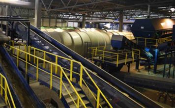 Hallan un cadáver en la planta de reciclaje del Ecoparc de la Zona Franca Hallan un cadáver en la planta de reciclaje del Ecoparc de la Zona Franca