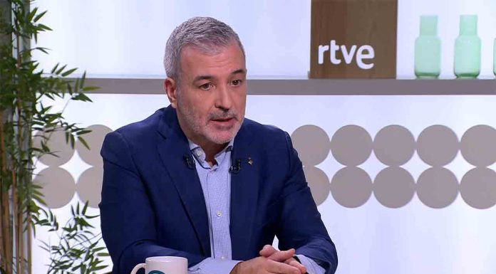 Collboni propone prohibir la compra de pisos a extracomunitarios para frenar la especulación Collboni propone prohibir la compra de pisos a extracomunitarios para frenar la especulación
