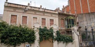 Luz verde para construir vivienda pública y una plaza en las casetas de la Encarnació Luz verde para construir vivienda pública y una plaza en las casetas de la Encarnació