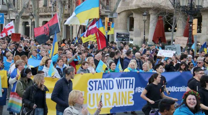 Manifestación en Barcelona por los cuatro años de la invasión rusa a Ucrania Manifestación en Barcelona por los cuatro años de la invasión rusa a Ucrania