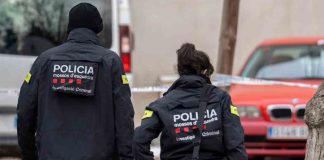 Herido en un tiroteo por narcoasalto en el Born durante la verbena de Sant Joan Detenida por estafar 360.000 € con una inmobiliaria fantasma durante una década