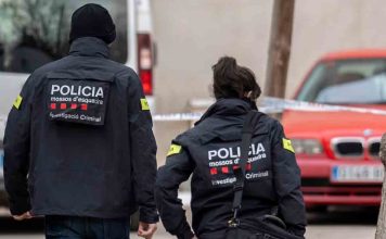 Detenida por estafar 360.000 € con una inmobiliaria fantasma durante una década Detenida por estafar 360.000 € con una inmobiliaria fantasma durante una década