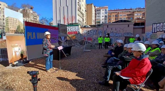 Primera piedra del nuevo CAP Fort Pienc y 64 viviendas públicas en el Eixample Primera piedra del nuevo CAP Fort Pienc y 64 viviendas públicas en el Eixample
