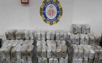 Un operativo policial descubre 100 kilos de droga en un VTC Un operativo policial descubre 100 kilos de droga en un VTC
