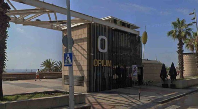 Una joven se salva de morir desangrada frente a una discoteca del litoral Una joven se salva de morir desangrada frente a una discoteca del litoral