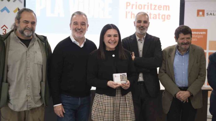 Barcelona amplía su parque de vivienda pública en la Barceloneta