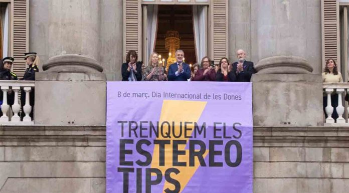 Barcelona en el Día Internacional de las Mujeres: “Trenquem els estereotips” Barcelona en el Día Internacional de las Mujeres: “Trenquem els estereotips”