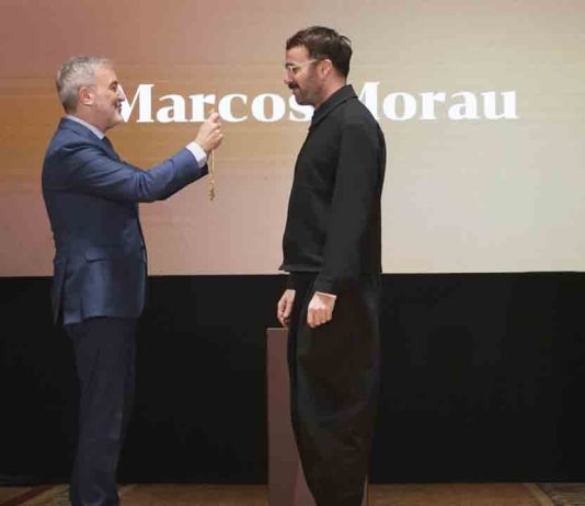 Barcelona reconoce a Marcos Morau con la Medalla de Oro al Mérito Cultural Barcelona reconoce a Marcos Morau con la Medalla de Oro al Mérito Cultural