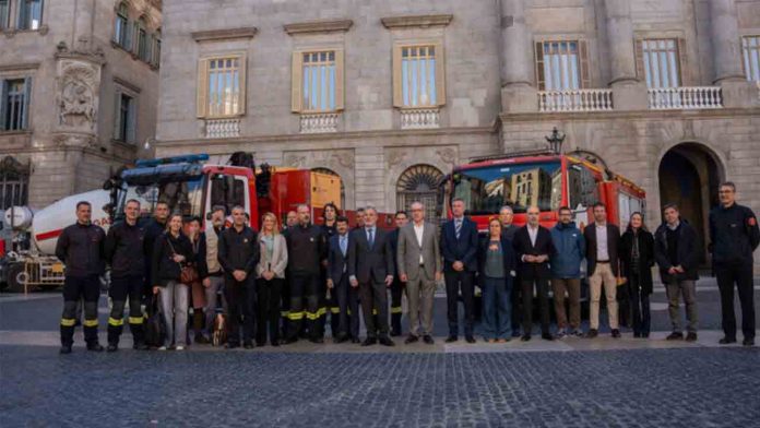 Barcelona refuerza su apoyo a Ucrania con el mayor convoy humanitario municipal