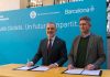 Barcelona y L’Hospitalet impulsan una Comisión Mixta para reforzar su cooperación Barcelona y L’Hospitalet impulsan una Comisión Mixta para reforzar su cooperación
