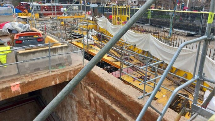 Corte en la Ronda Guinardó del carril sentido Llobregat