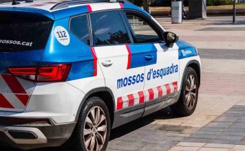 Herido por arma blanca en una pelea en un bar de la Pau Prisión provisional para una pareja acusada de graves abusos a su bebé