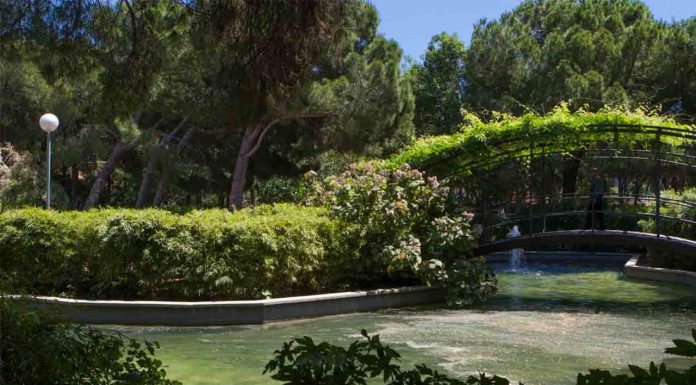 Detenidos tres hombres por agresión sexual grupal a una menor en La Sagrera Detenidos tres hombres por agresión sexual grupal a una menor en La Sagrera