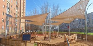 Renovada el área de juegos infantiles de la plaza Manuel Arnaud en el Besòs i el Maresme Renovada el área de juegos infantiles de la plaza Manuel Arnaud en el Besòs i el Maresme