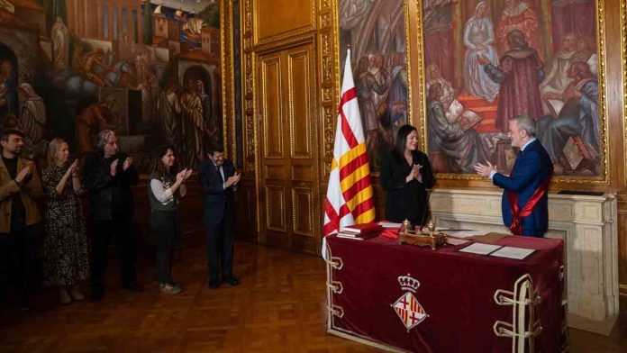 Sara Belbeida asume la concejalía de Horta-Guinardó y Pla de Barris