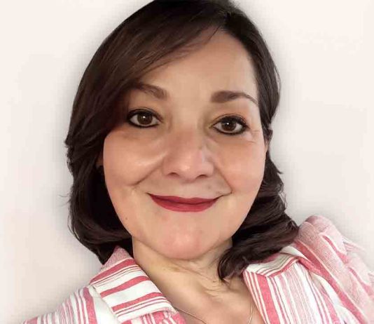 Urania Hernández: “Lo fascinante es que la tecnología nos acerca y nos permite vivir en tiempo real lo que está lejos físicamente” Urania Hernández: “Lo fascinante es que la tecnología nos acerca y nos permite vivir en tiempo real lo que está lejos físicamente”