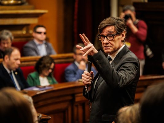 El Parlament impulsa la Ley del Taxi con un amplio consenso