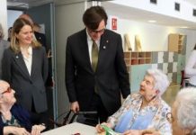 El Govern elimina la devolución de ayudas a dependientes tras su fallecimiento