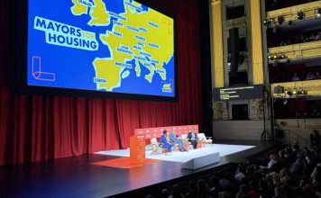 Barcelona impulsa un modelo de rehabilitación de viviendas en el Bloomberg CityLab