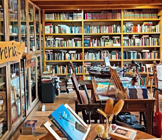 Barcelona refuerza el papel de las librerías como motor cultural de la ciudad Barcelona refuerza el papel de las librerías como motor cultural de la ciudad