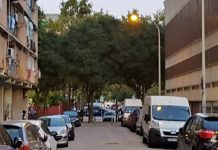 Cinco detenidos en tres narcopisos de Sant Martí e incautadas tres pistolas Cinco detenidos en tres narcopisos de Sant Martí e incautadas tres pistolas