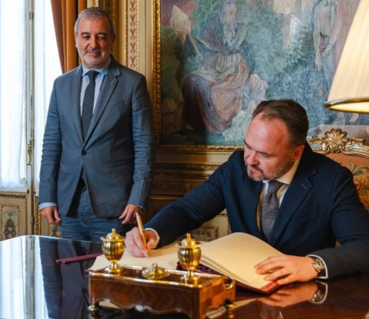 Collboni traslada a la UE la necesidad de más financiación y regulación en vivienda Collboni traslada a la UE la necesidad de más financiación y regulación en vivienda