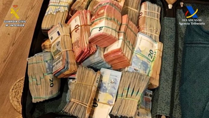 Desarticulada en Barcelona una red que introducía cocaína por vía marítima