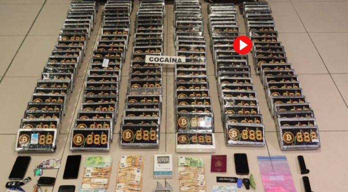 Desarticulada una red que introducía cocaína de Brasil en el aeropuerto de El Prat Desarticulada una red que introducía cocaína de Brasil en el aeropuerto de El Prat