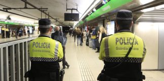 Detenido tras huir por el túnel del metro después del intento de robo de un reloj Detenido tras huir por el túnel del metro después de un intento de robo de un reloj