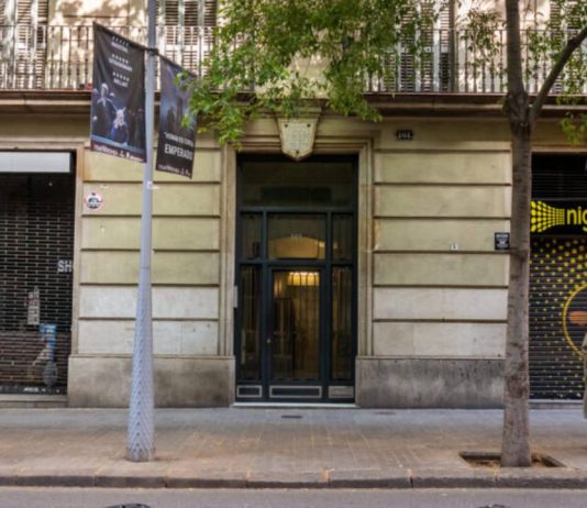 El Ayuntamiento compra 14 viviendas en la calle Diputació mediante tanteo El Ayuntamiento compra 14 viviendas en la calle Diputació mediante tanteo