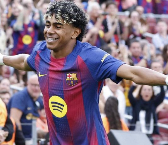 El Barça se impone con autoridad en el derbi y se acerca al campeonato El Barça se impone con autoridad en el derbi y se acerca al campeonato