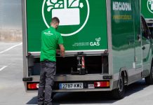 El paro registra una caída en marzo con 323.476 desempleados El paro registra una caída en marzo con 323.476 desempleados