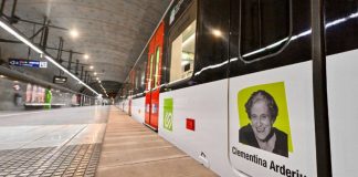 Homenaje a Clementina Arderiu con un tren por el 50 aniversario de su muerte Homenaje a Clementina Arderiu con un tren por el 50 aniversario de su muerte