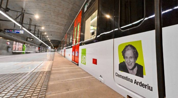 Homenaje a Clementina Arderiu con un tren por el 50 aniversario de su muerte Homenaje a Clementina Arderiu con un tren por el 50 aniversario de su muerte