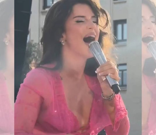Nathy Peluso desata la euforia con un concierto sorpresa en plaza Catalunya Nathy Peluso desata la euforia con un concierto sorpresa en plaza Catalunya