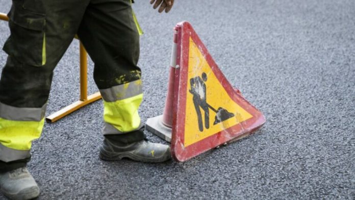 Afectaciones a la movilidad por el asfaltado en la avenida de Esplugues